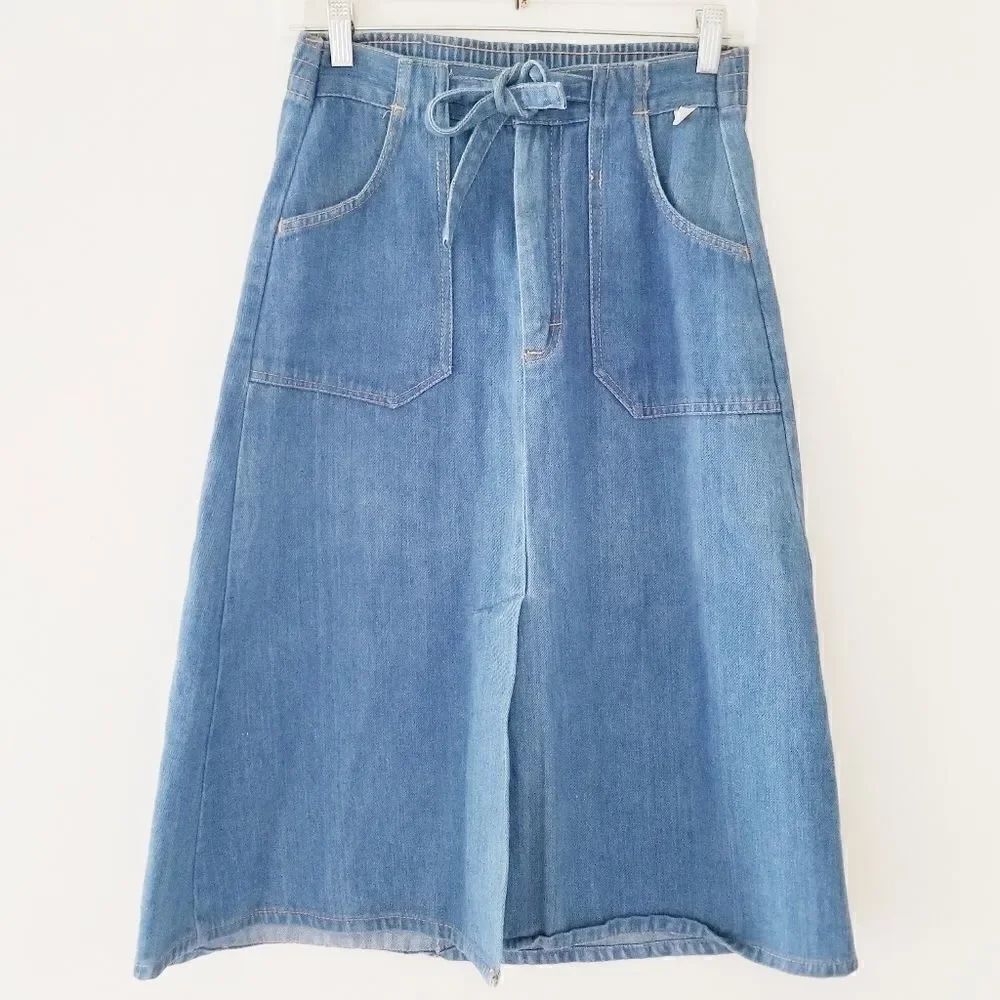 Sportswear International vintage denim skirt